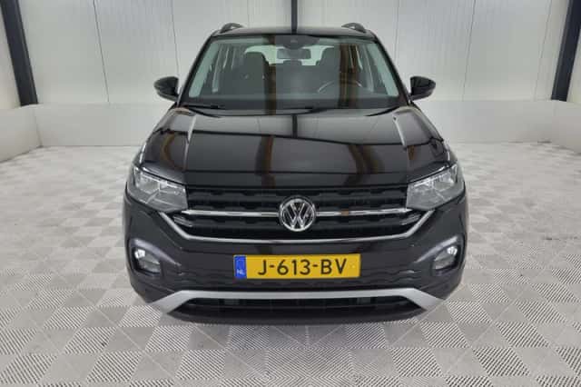Volkswagen T-Cross (2020) thumbnail 2