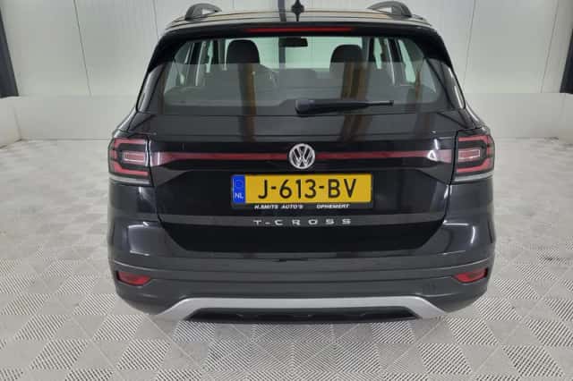 Volkswagen T-Cross (2020) thumbnail 4
