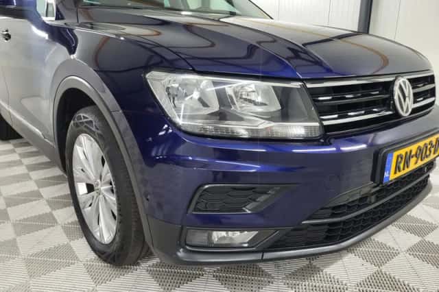 Volkswagen Tiguan (2018) thumbnail 6