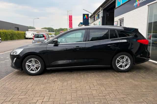 Ford Focus (2019) thumbnail 5