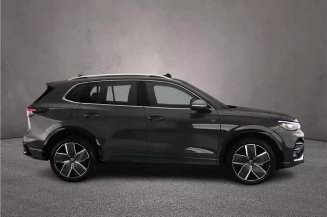 Volkswagen Tiguan (2026) thumbnail 8