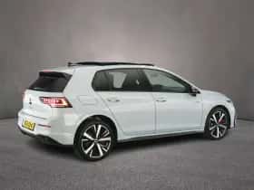 Volkswagen Golf (2025) thumbnail 5