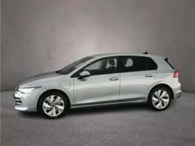Volkswagen Golf (2025) thumbnail 2