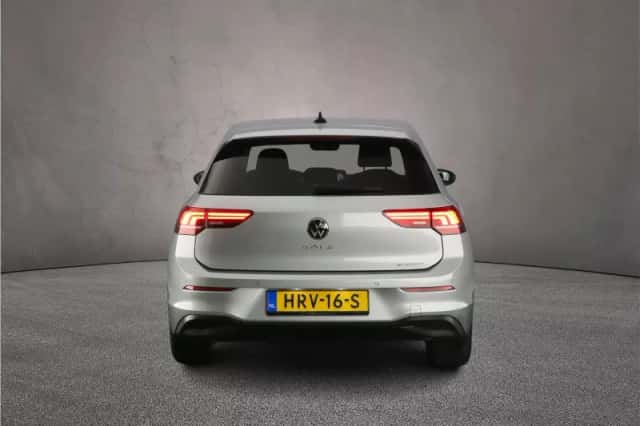 Volkswagen Golf (2025) thumbnail 7