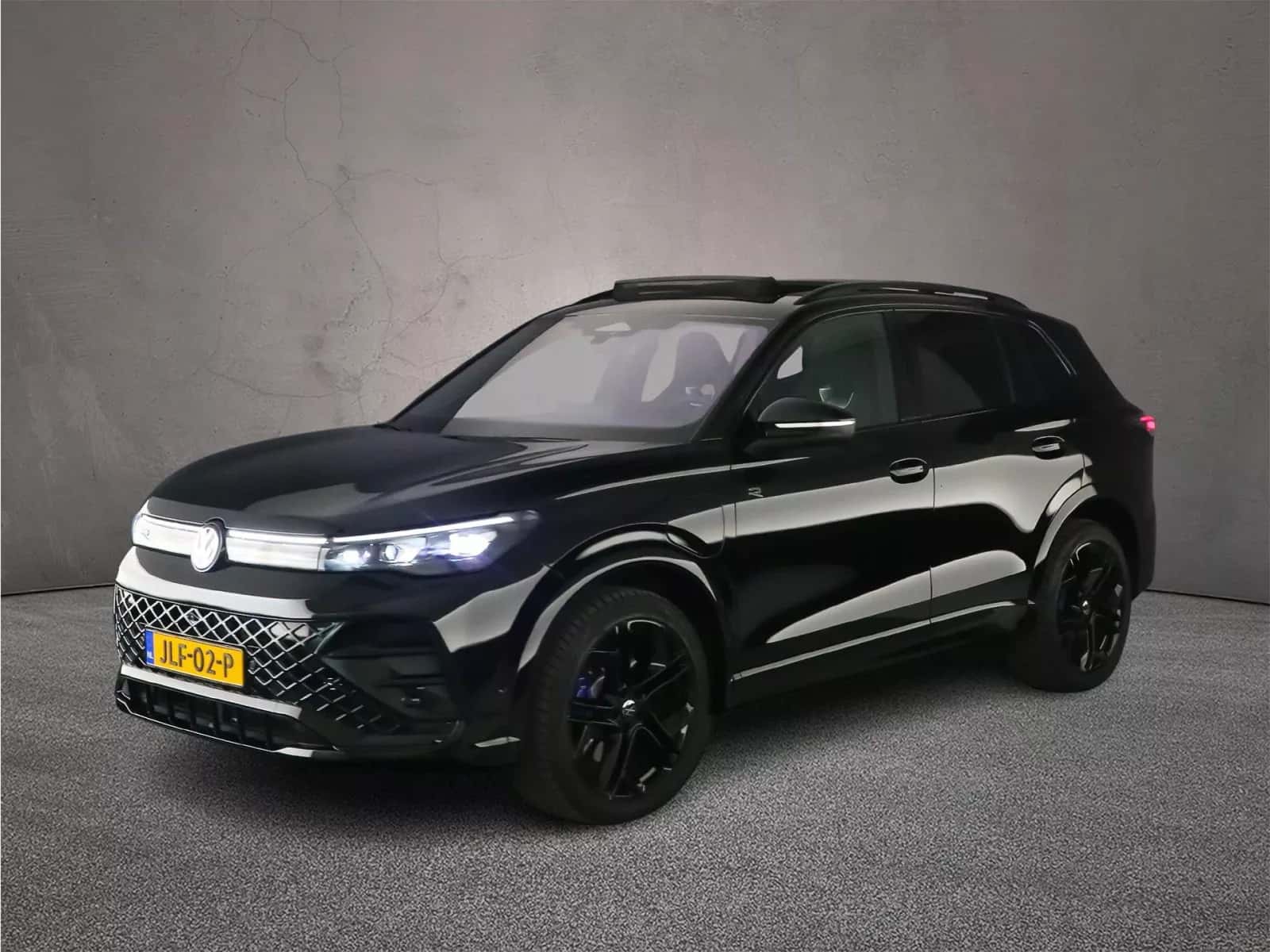 Volkswagen Tiguan (2025) — foto 1