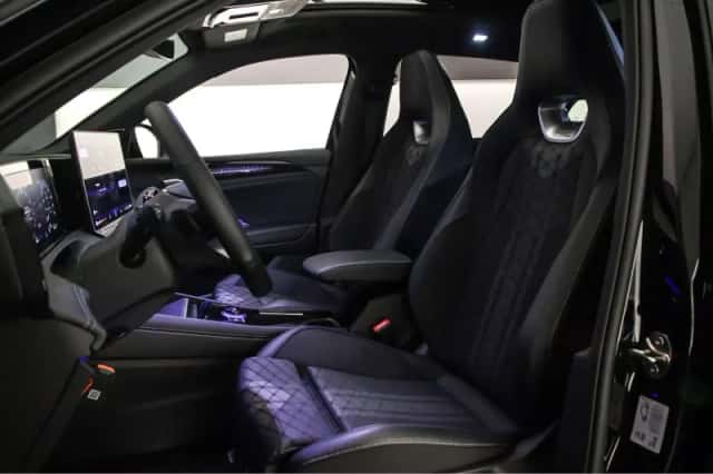 Volkswagen Tiguan (2025) thumbnail 4