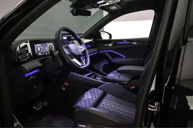 Volkswagen Tiguan (2025) thumbnail 5