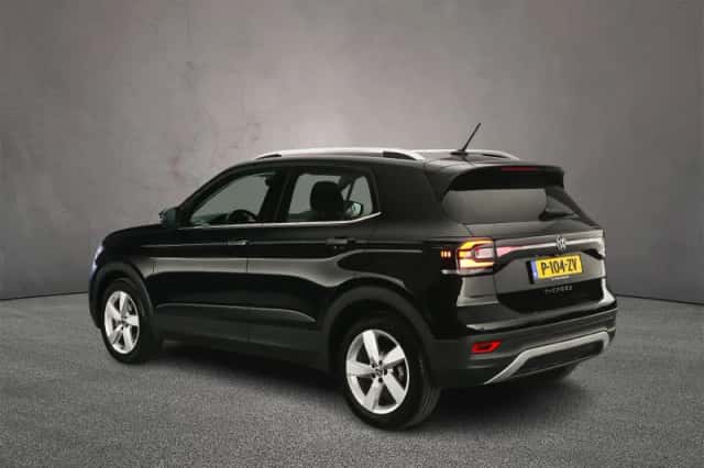 Volkswagen T-Cross (2022) thumbnail 3