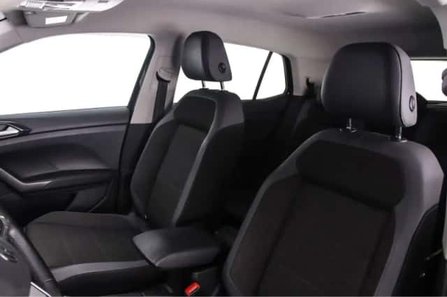 Volkswagen T-Cross (2022) thumbnail 4