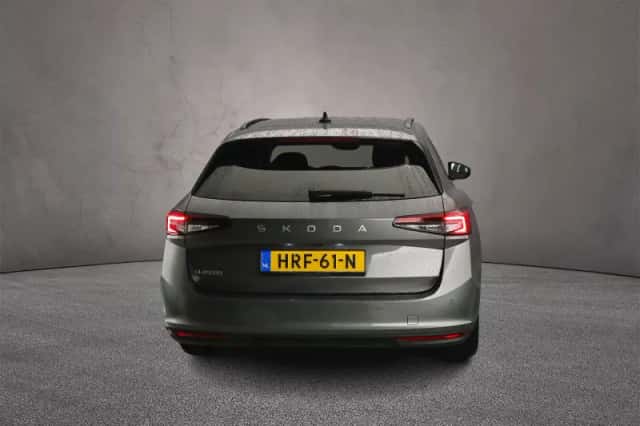 Škoda Superb (2025) thumbnail 7