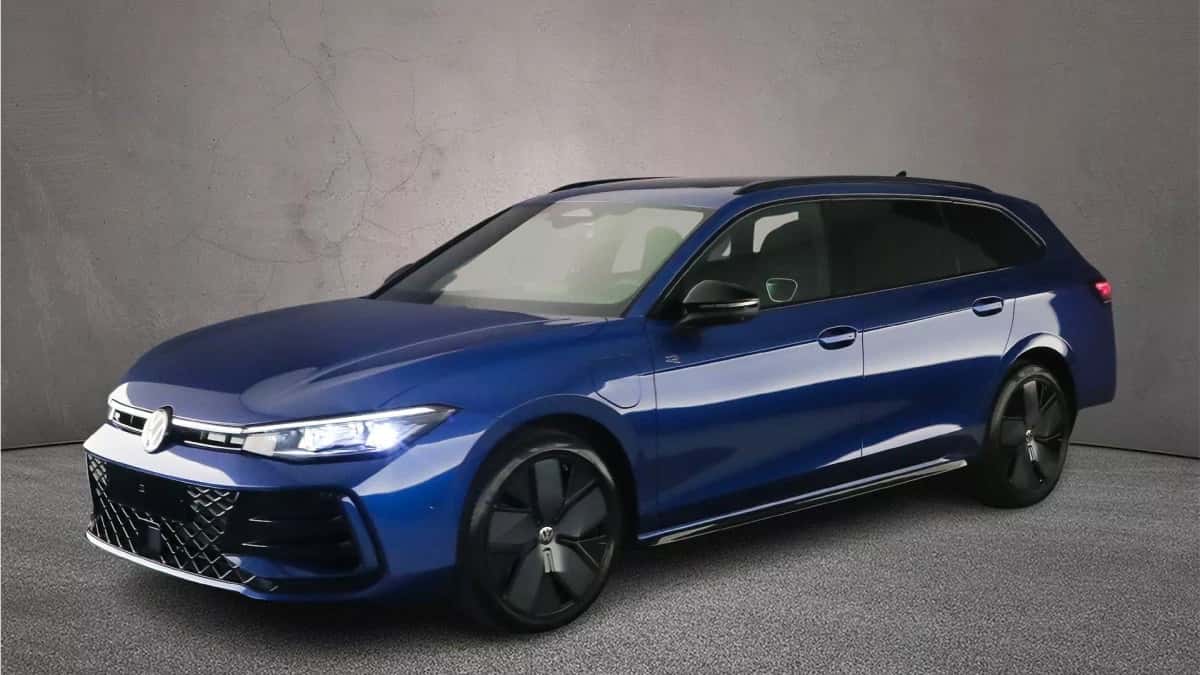 Volkswagen Passat (2025) — foto 1