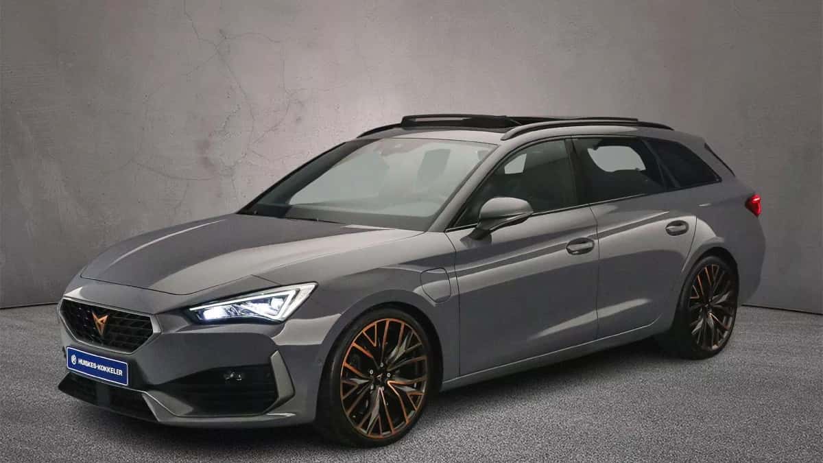 CUPRA Leon Sportstourer (2021) — foto 1