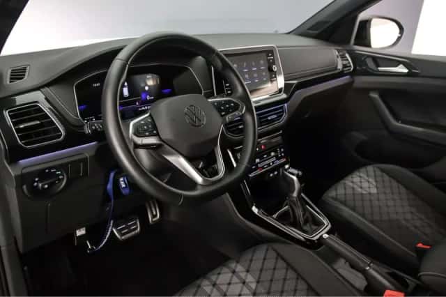 Volkswagen T-Cross (2025) thumbnail 5