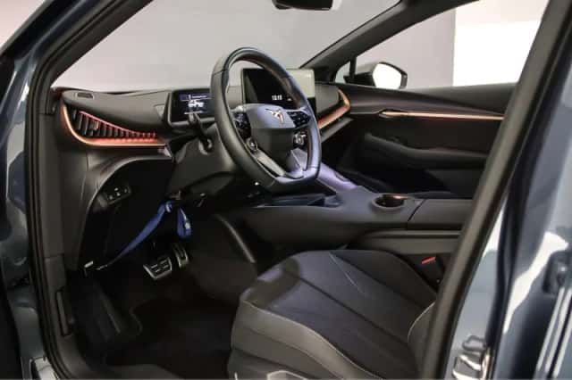 CUPRA Tavascan (2025) thumbnail 5