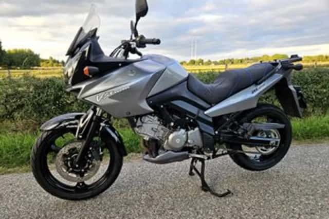 Suzuki V-STROM (2008) thumbnail 4