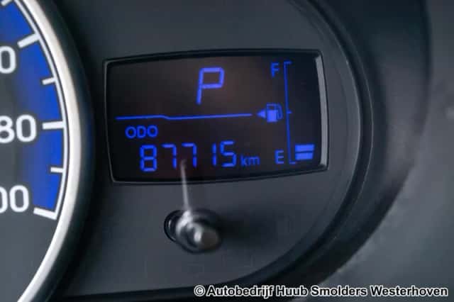 Hyundai i10 (2011) thumbnail 6