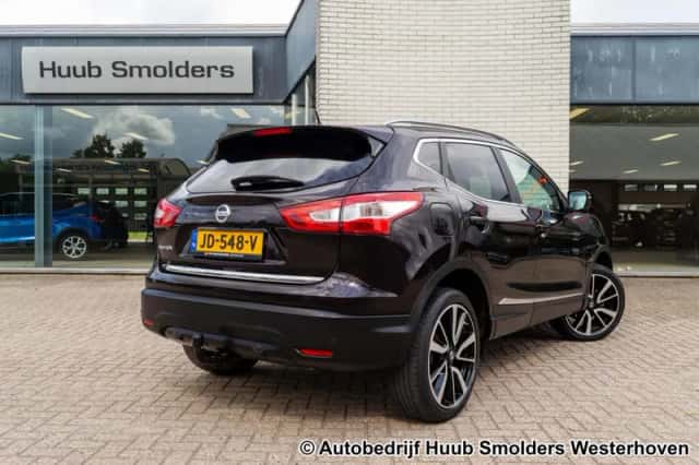 Nissan Qashqai (2016) thumbnail 2