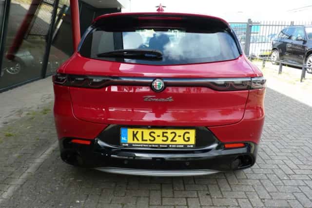 Alfa Romeo Tonale (2024) thumbnail 4
