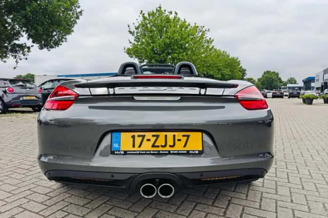 Porsche Boxster (2012) thumbnail 4