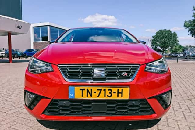 SEAT Ibiza (2018) thumbnail 2