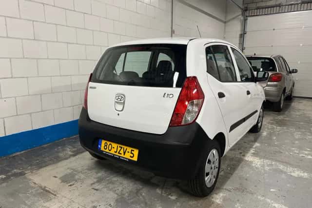 Hyundai i10 (2009) thumbnail 4