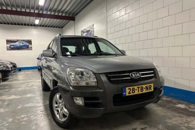 Kia Sportage (2006) thumbnail 3
