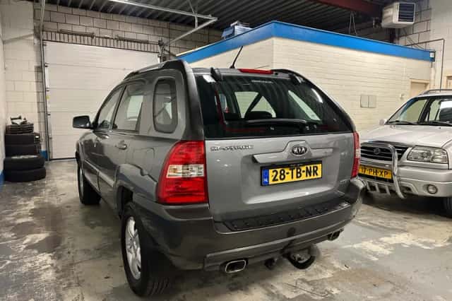 Kia Sportage (2006) thumbnail 4