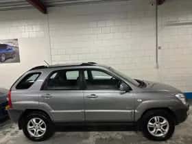Kia Sportage (2006) thumbnail 9