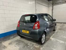 Suzuki Alto (2010) thumbnail 2