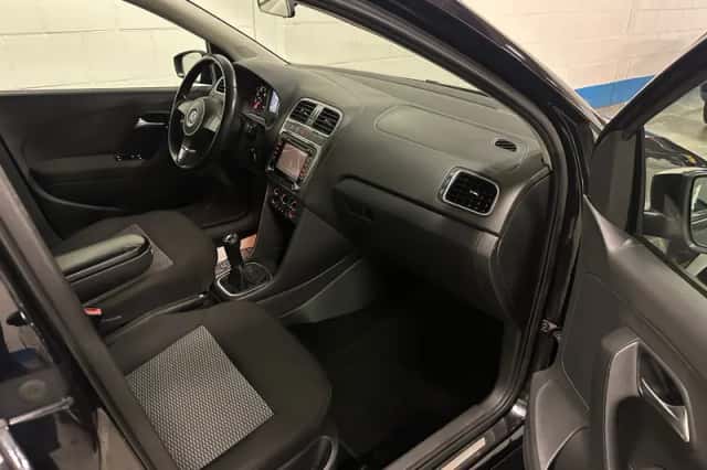 Volkswagen Polo (2009) thumbnail 6