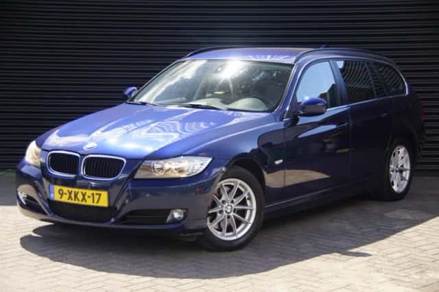 BMW 3-Serie (2010) thumbnail 2