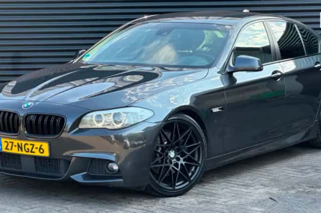 BMW 5-Serie (2010) thumbnail 1