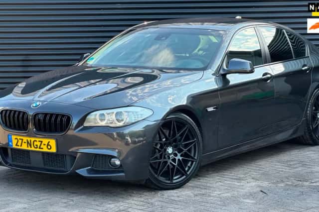 BMW 5-Serie (2010) thumbnail 2