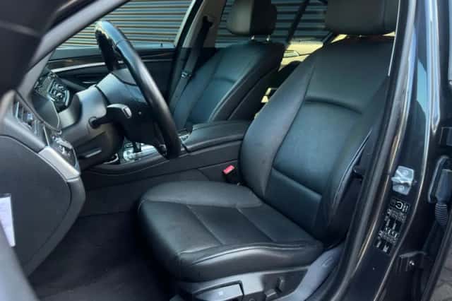 BMW 5-Serie (2010) thumbnail 4
