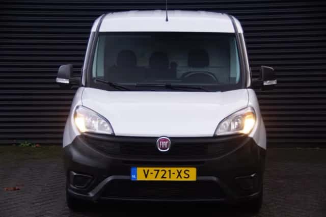 Fiat Doblò (2019) thumbnail 6