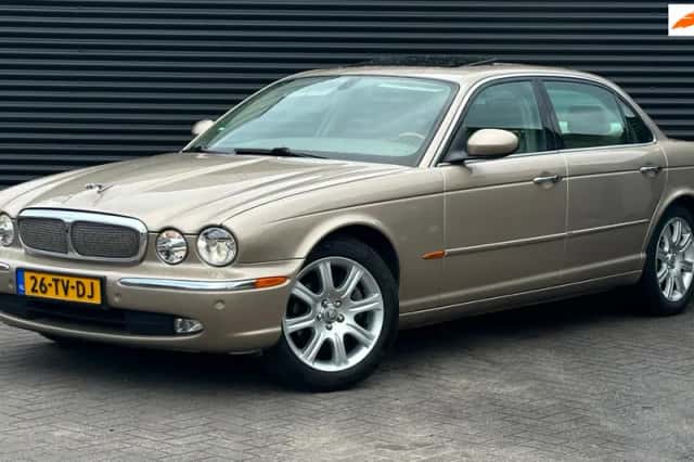 Jaguar XJ (2006) thumbnail 2