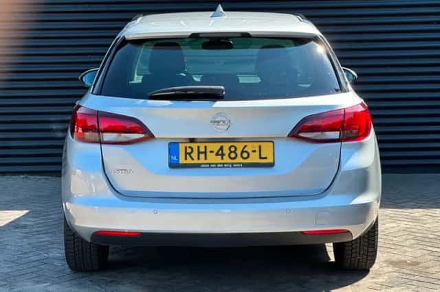 Opel Astra (2017) thumbnail 6