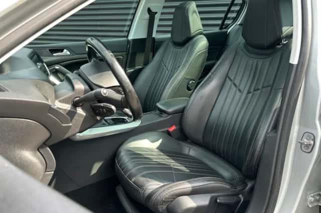 Peugeot 308 (2017) thumbnail 4