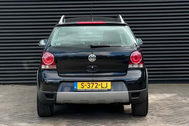 Volkswagen Polo (2006) thumbnail 6