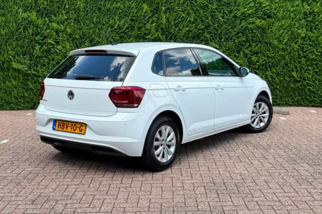 Volkswagen Polo (2019) thumbnail 5