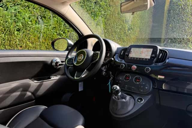 Fiat 500 (2019) thumbnail 2
