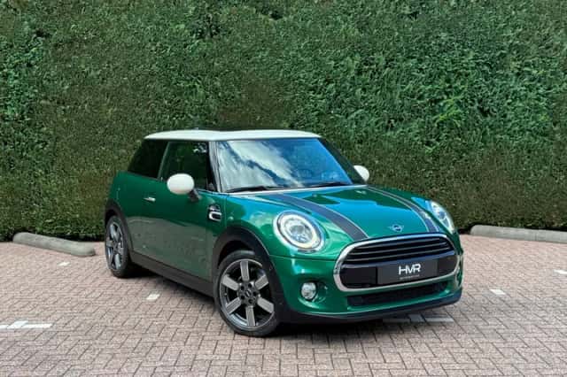 MINI Cooper (2019) thumbnail 1