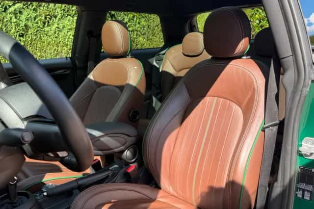 MINI Cooper (2019) thumbnail 6