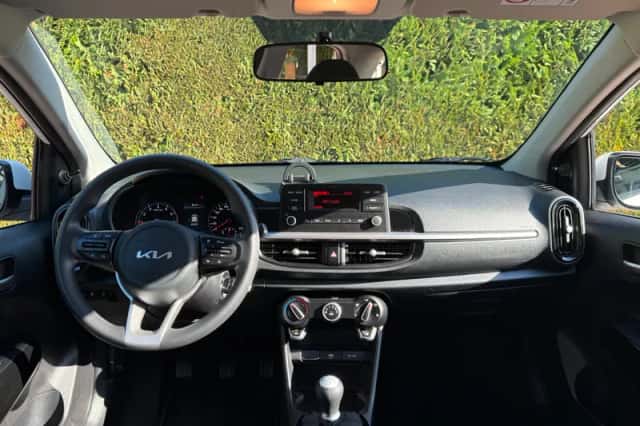 Kia Picanto (2021) thumbnail 4