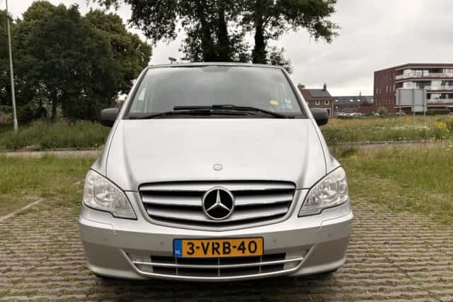 Mercedes-Benz Vito (2011) thumbnail 2