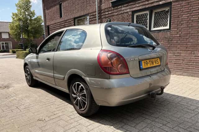 Nissan Almera (2006) thumbnail 5
