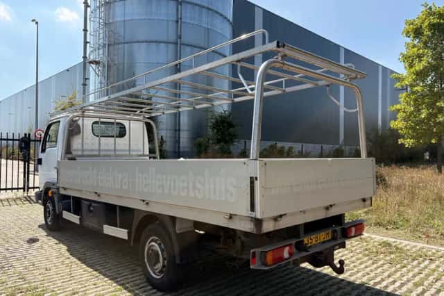 Nissan Cabstar E (2005) thumbnail 5
