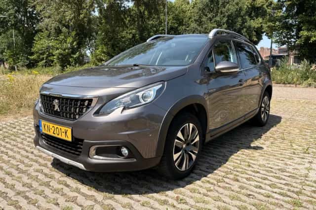 Peugeot 2008 (2016) thumbnail 1
