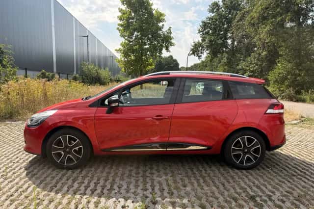 Renault Clio (2016) thumbnail 4