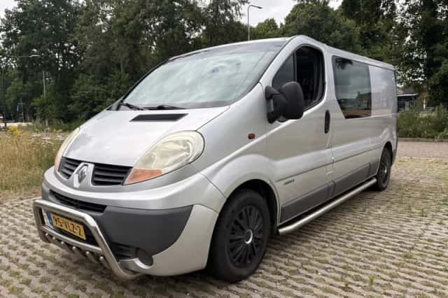 Renault Trafic (2008) thumbnail 1